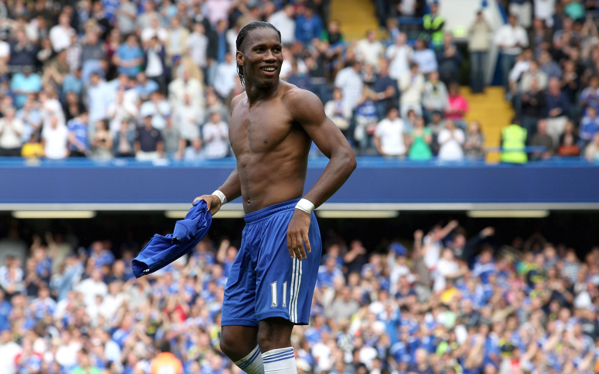 《Hope:新星崛起,点燃战场激情》,崛起的新星